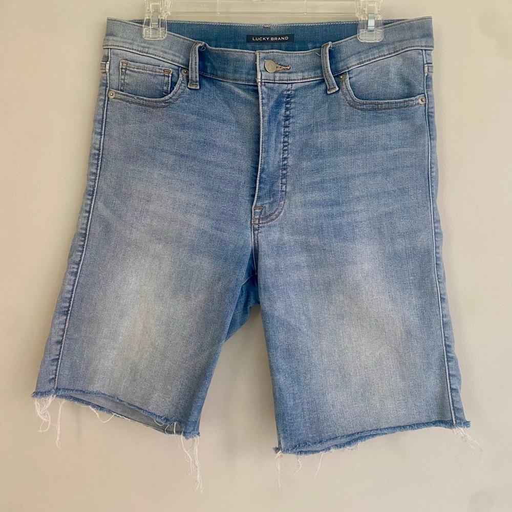 Lucky Brand Light Blue Denim Jean Shorts Uni Fit